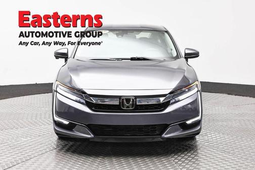 Modern Steel Metallic 2018 Honda Clarity Plug-In Hybrid Base