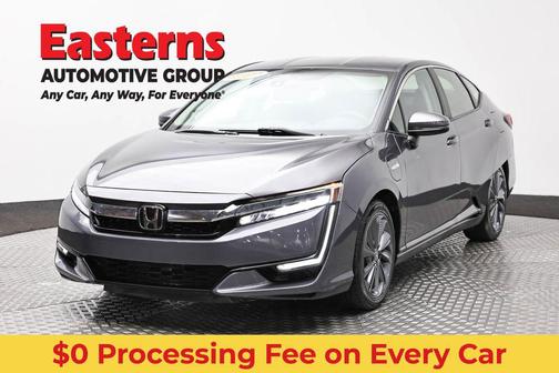 Modern Steel Metallic 2018 Honda Clarity Plug-In Hybrid Base
