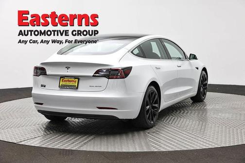 Pearl White Multi-Coat 2019 Tesla Model 3 Long Range