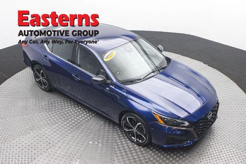 Deep Blue Pearl 2024 Nissan Altima SR FWD
