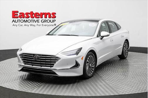 2022 Hyundai SONATA Hybrid Limited