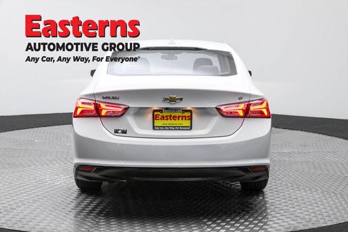 2022 Chevrolet Malibu FWD LT