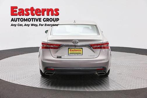 Creme Brulee Mica 2017 Toyota Avalon Limited