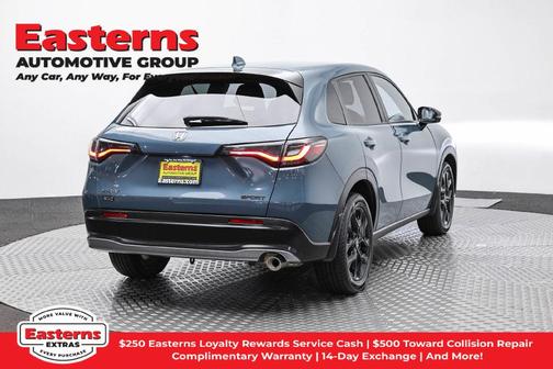 Nordic Forest Pearl 2024 Honda HR-V AWD Sport