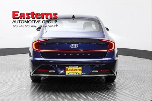 2022 Hyundai SONATA SE