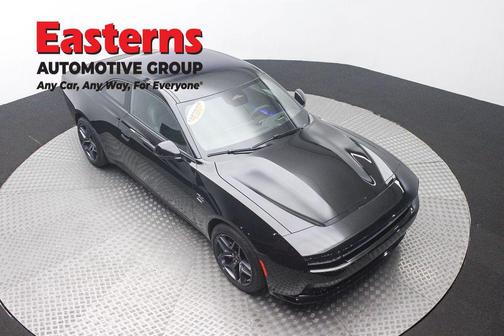 Diamond Black Crystal Pearlcoat 2024 Dodge Charger Daytona R/T