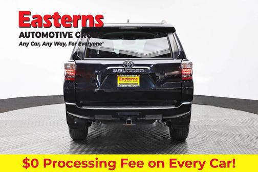 Midnight Black Metallic 2022 Toyota 4Runner SR5 Premium