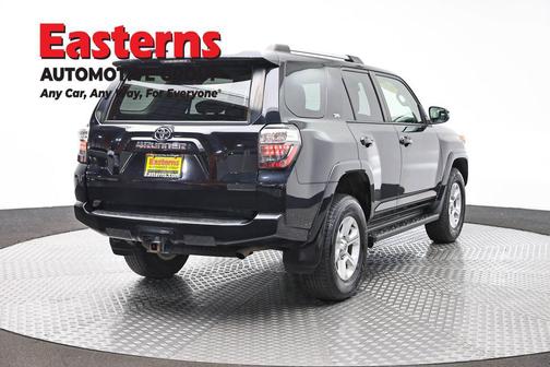 Midnight Black Metallic 2022 Toyota 4Runner SR5 Premium