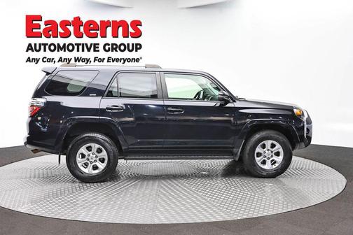 Midnight Black Metallic 2022 Toyota 4Runner SR5 Premium