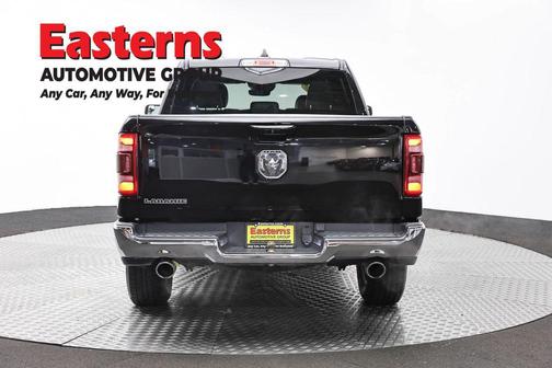 Diamond Black Crystal Pearlcoat 2024 RAM 1500 Laramie