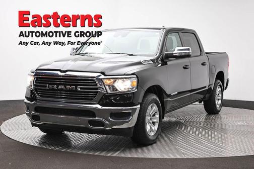 Diamond Black Crystal Pearlcoat 2024 RAM 1500 Laramie