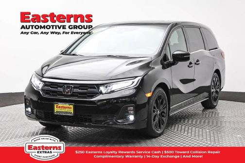 Crystal Black Pearl 2025 Honda Odyssey Sport-L