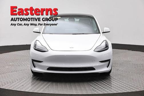 White 2023 Tesla Model 3 Standard Range