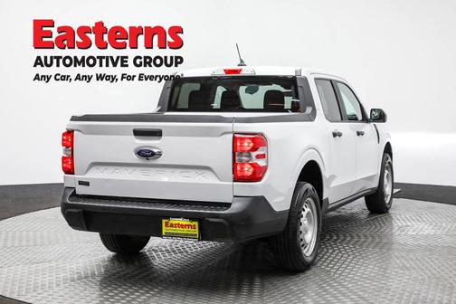 2022 Ford Maverick XL