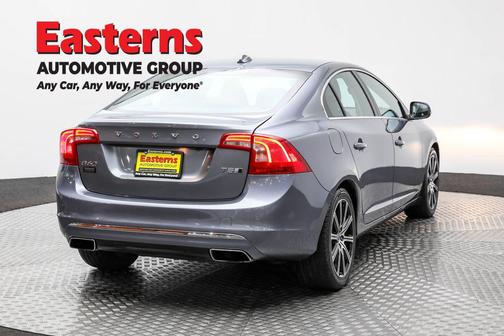 2017 Volvo S60 Inscription T5