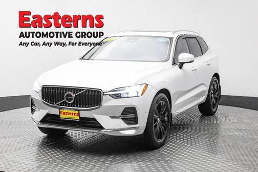 2023 Volvo XC60 B5 Plus Bright Theme