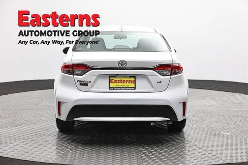 Ice Cap 2024 Toyota Corolla LE