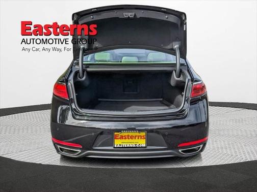 2018 Kia Cadenza Premium