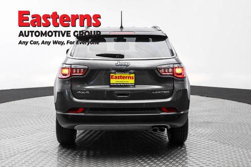 Granite Crystal Metallic Clearcoat 2021 Jeep Compass Limited