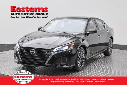 Super Black 2024 Nissan Altima 2.5 SV