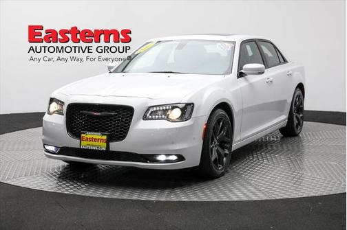 2023 Chrysler 300 S