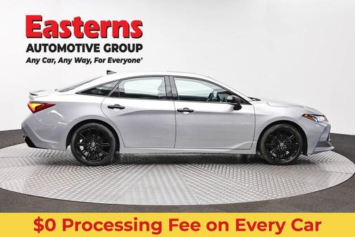 Celestial Silver Metallic 2021 Toyota Avalon XSE