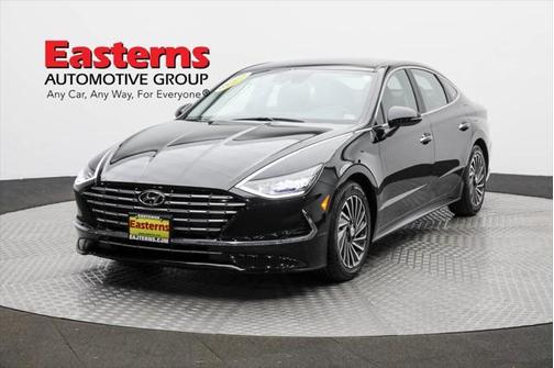 2023 Hyundai SONATA Hybrid SE