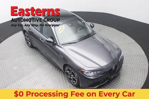 Vesuvio Gray Metallic 2024 Alfa Romeo Giulia Veloce AWD