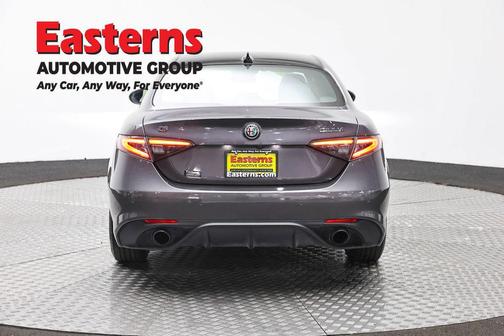Vesuvio Gray Metallic 2024 Alfa Romeo Giulia Veloce AWD