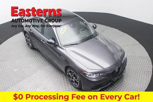 Vesuvio Gray Metallic 2024 Alfa Romeo Giulia Veloce AWD