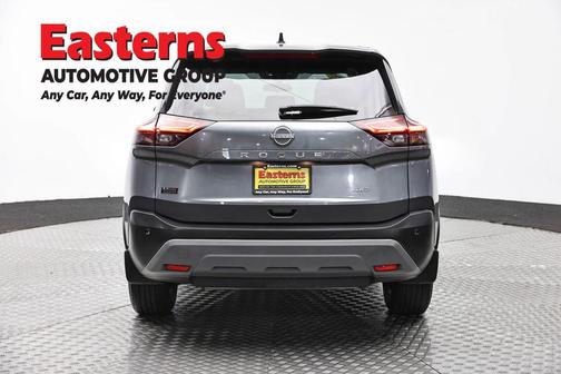 Gun Metallic 2023 Nissan Rogue S