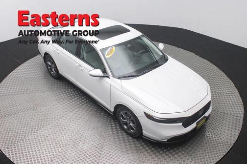 Platinum White Pearl 2024 Honda Accord EX