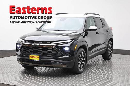 Mosaic Black Metallic 2024 Chevrolet Trailblazer ACTIV
