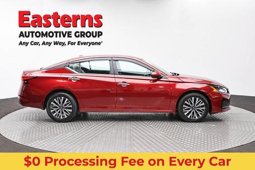 Scarlet Ember Tintcoat 2023 Nissan Altima 2.5 SV