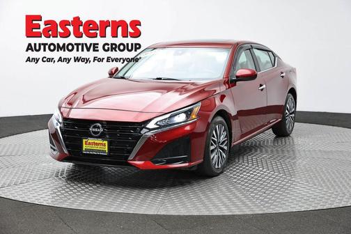 Scarlet Ember Tintcoat 2023 Nissan Altima 2.5 SV