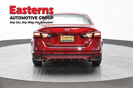 Scarlet Ember Tintcoat 2023 Nissan Altima 2.5 SV