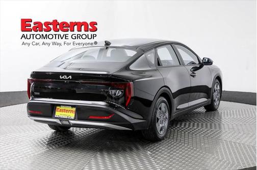 2025 Kia K4 LX