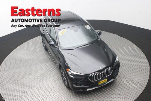 Black Sapphire Metallic 2022 BMW X1 xDrive28i