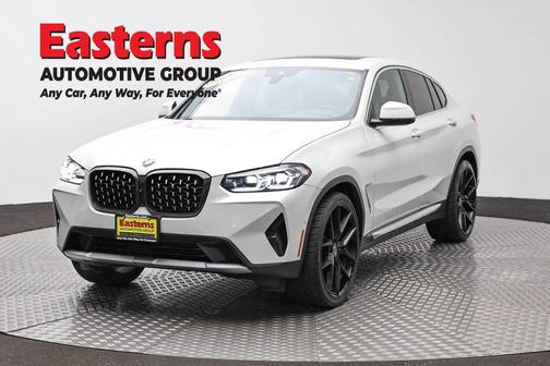 Mineral White Metallic 2023 BMW X4 xDrive30i