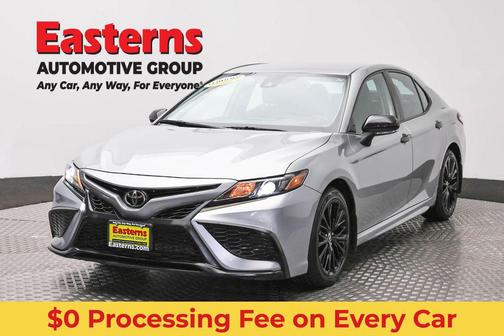 Celestial Silver Metallic 2022 Toyota Camry SE