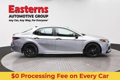 Celestial Silver Metallic 2022 Toyota Camry SE