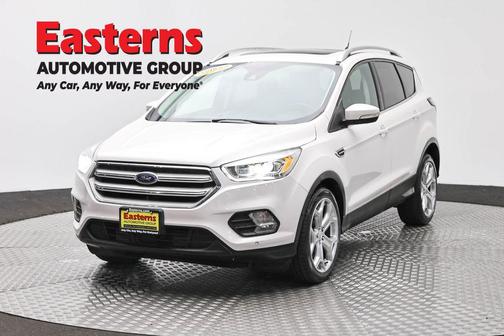 WHITE PLATINUM MET TRI-COAT 2018 Ford Escape Titanium