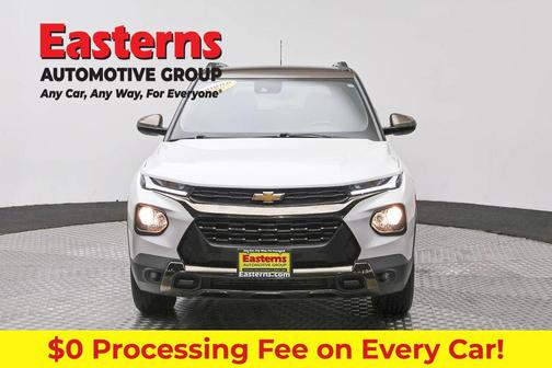 Iridescent Pearl Tricoat 2021 Chevrolet Trailblazer ACTIV