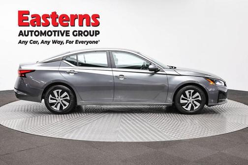 Gun Metallic 2023 Nissan Altima S FWD