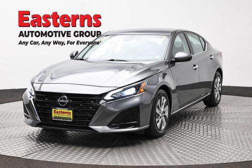 Gun Metallic 2023 Nissan Altima S FWD