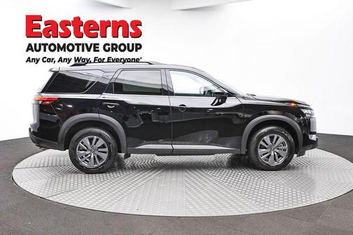 Super Black 2025 Nissan Pathfinder SV FWD