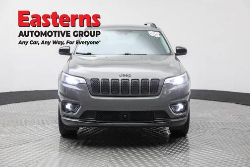 Sting-Gray Clearcoat 2023 Jeep Cherokee Altitude