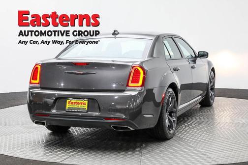 2023 Chrysler 300 S