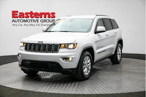 2022 Jeep Grand Cherokee Laredo