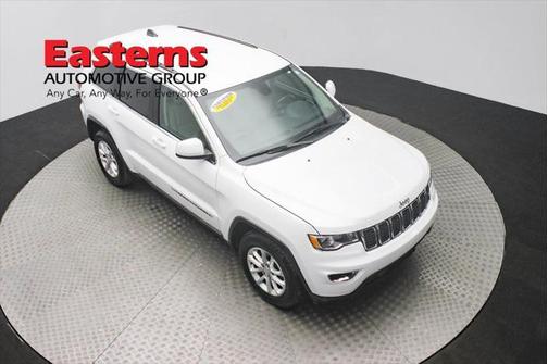 2022 Jeep Grand Cherokee Laredo